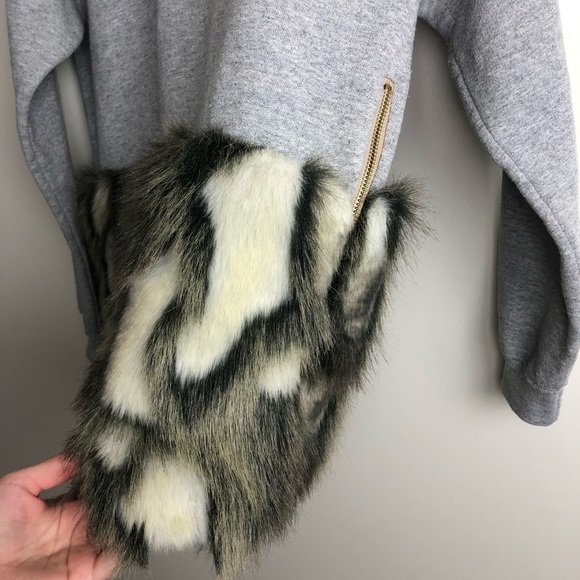 HARVEY FAIRCLOTH Gray Faux Fur Side Zipper Sweater - Picture 7 of 14